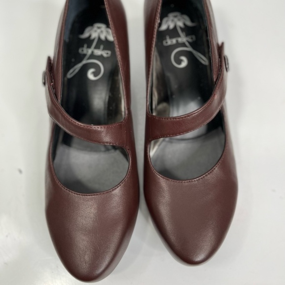Dansko Women's Brown Mary Jane Shoes